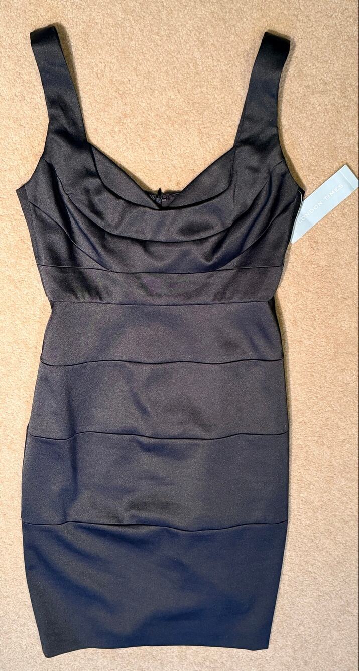 London Times Black Cocktail Dress Size 4 NWT Bodycon Bandage Tiered Scoop Neck